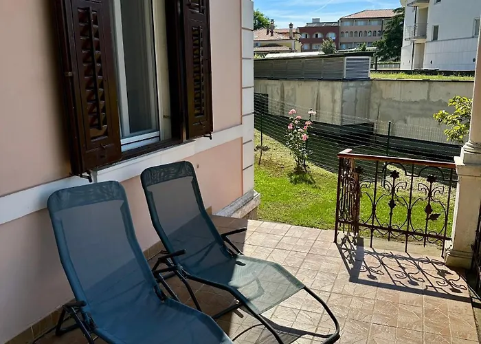 Apartma Nona Ana アパート