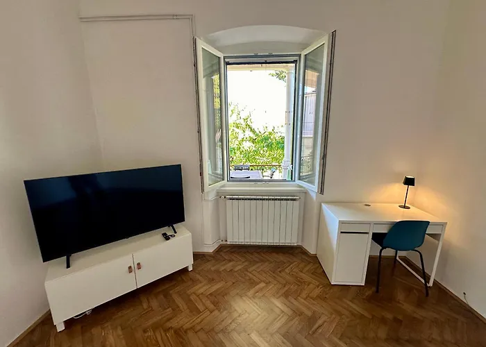 Apartma Nona Ana アパート